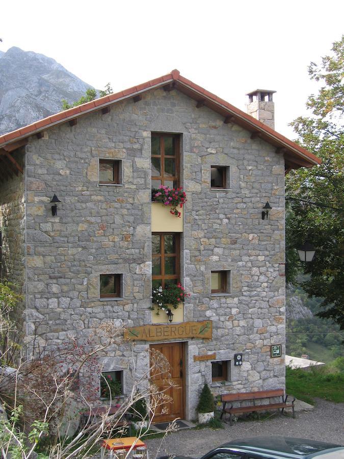 Albergue Pena Castil Sotres Exteriér fotografie